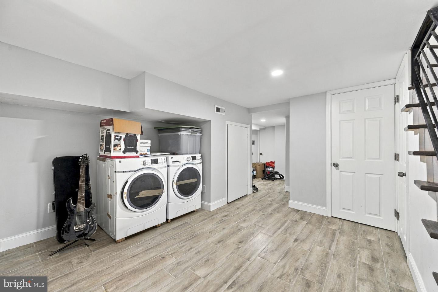 6647 N Bouvier St Property Photo 29