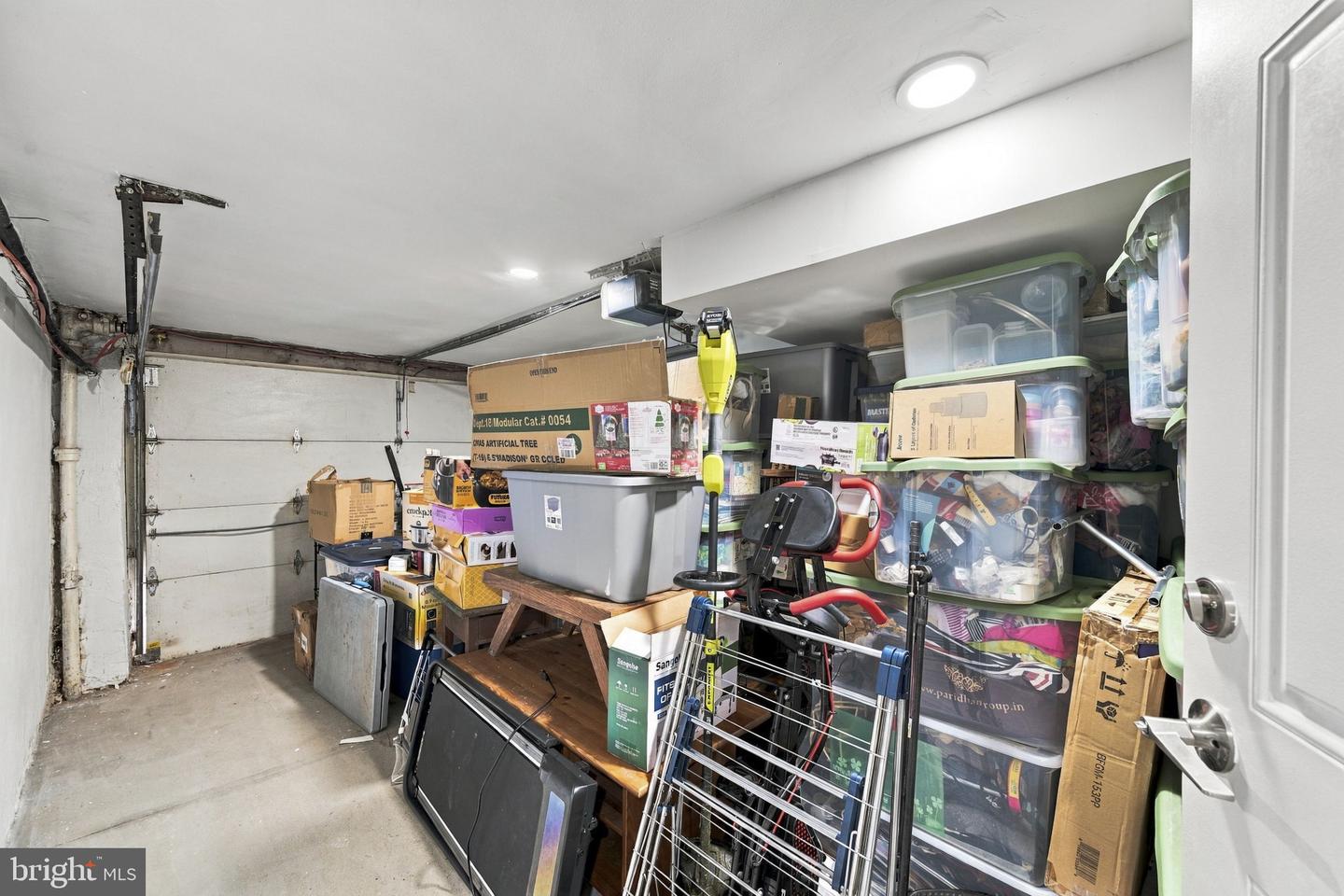 6647 N Bouvier St Property Photo 31