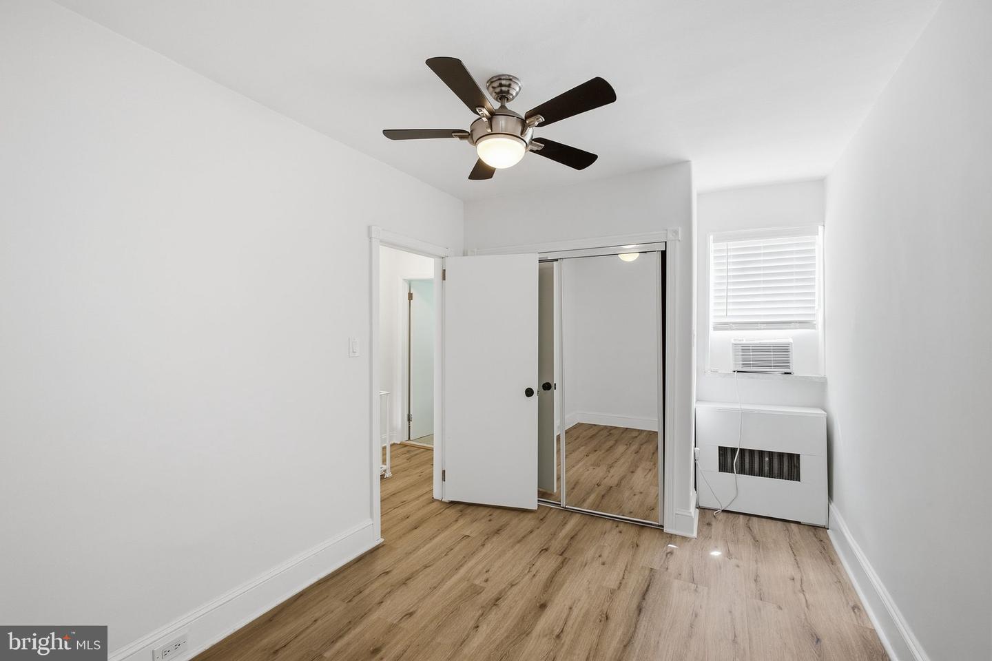 1802 Tree St Property Photo 10