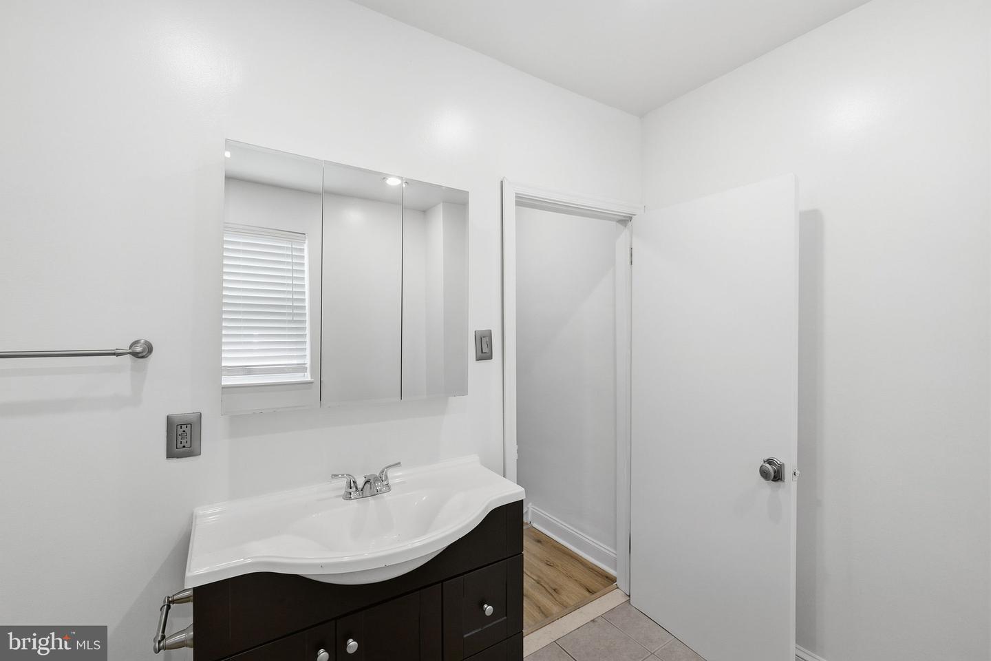 1802 Tree St Property Photo 14
