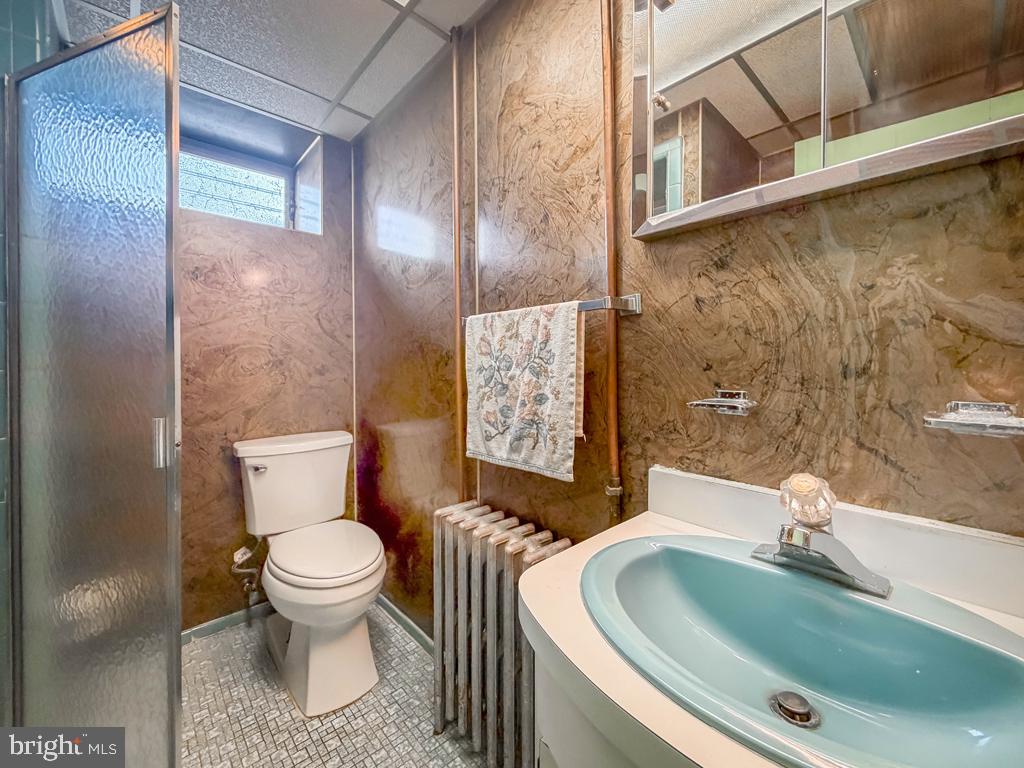 9601 Dedaker St Property Photo 34