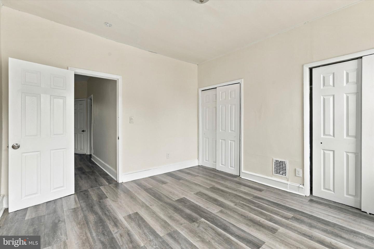 2135 E Birch St Property Photo 22