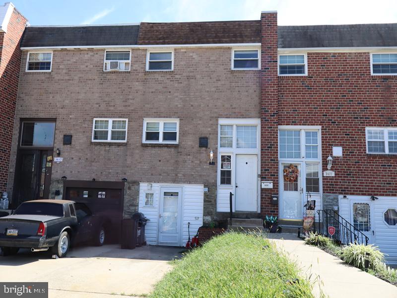 3619 Essex Ln Property Photo 1