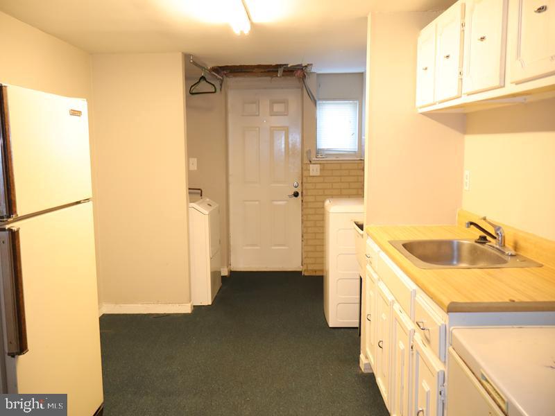 3619 Essex Ln Property Photo 10