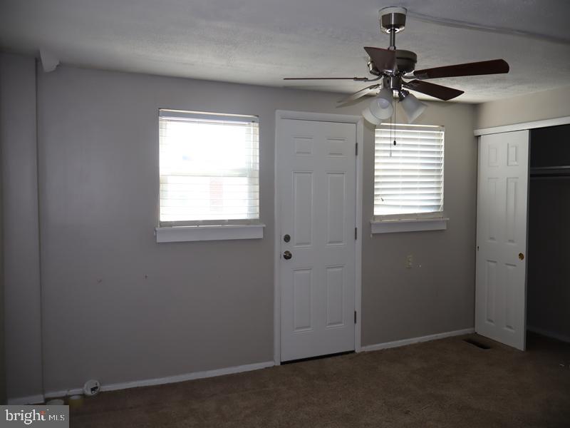 3619 Essex Ln Property Photo 12