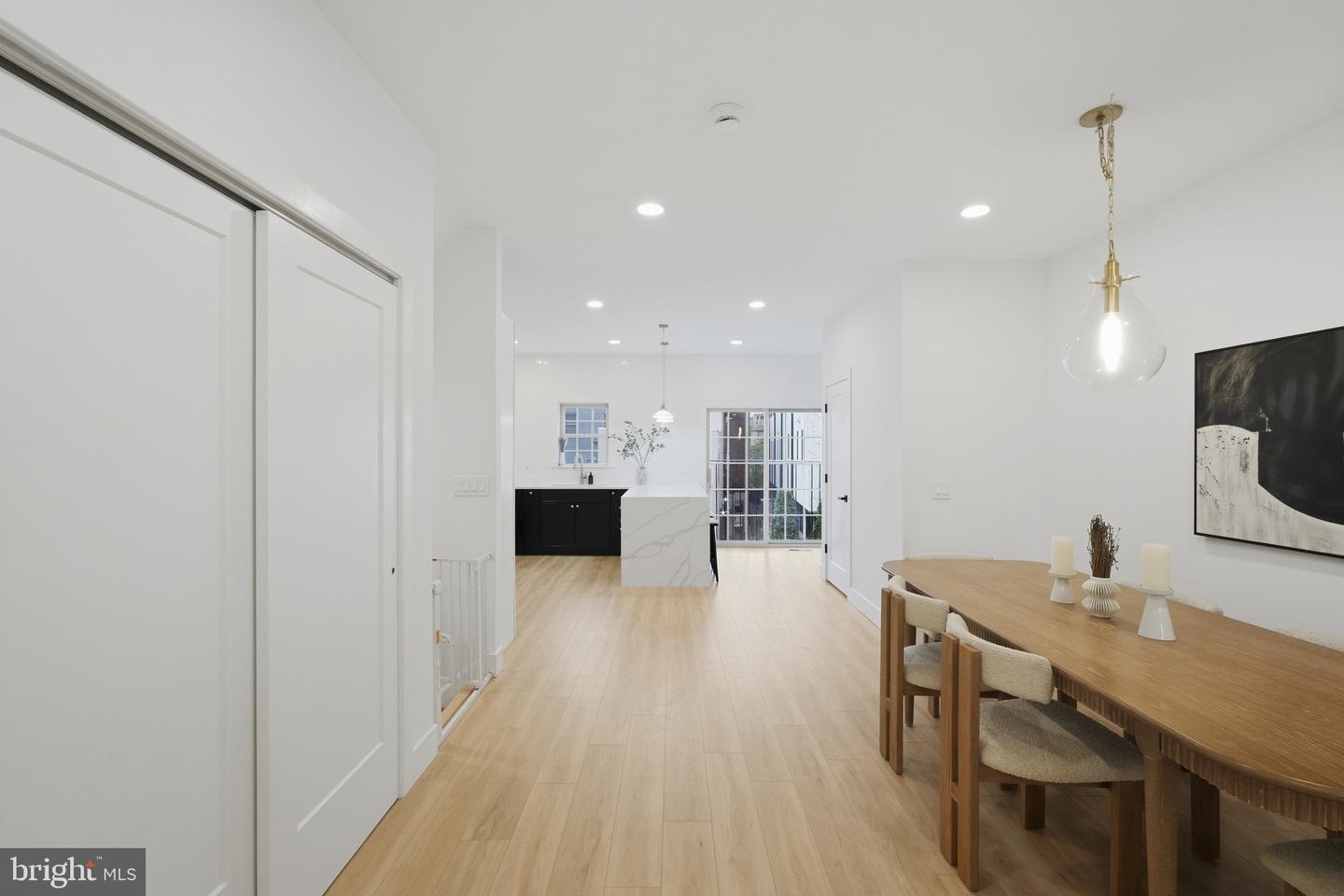 921 N Hancock St Property Photo 13