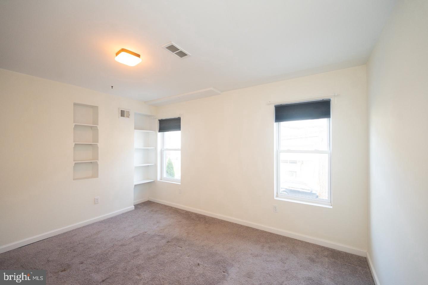 148 E Duval St Property Photo 20