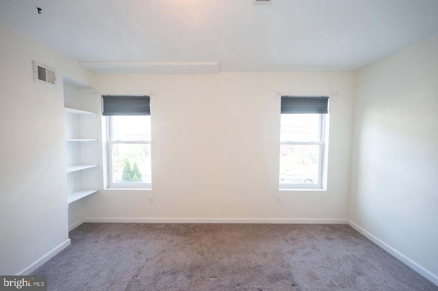148 E Duval St Property Photo 22