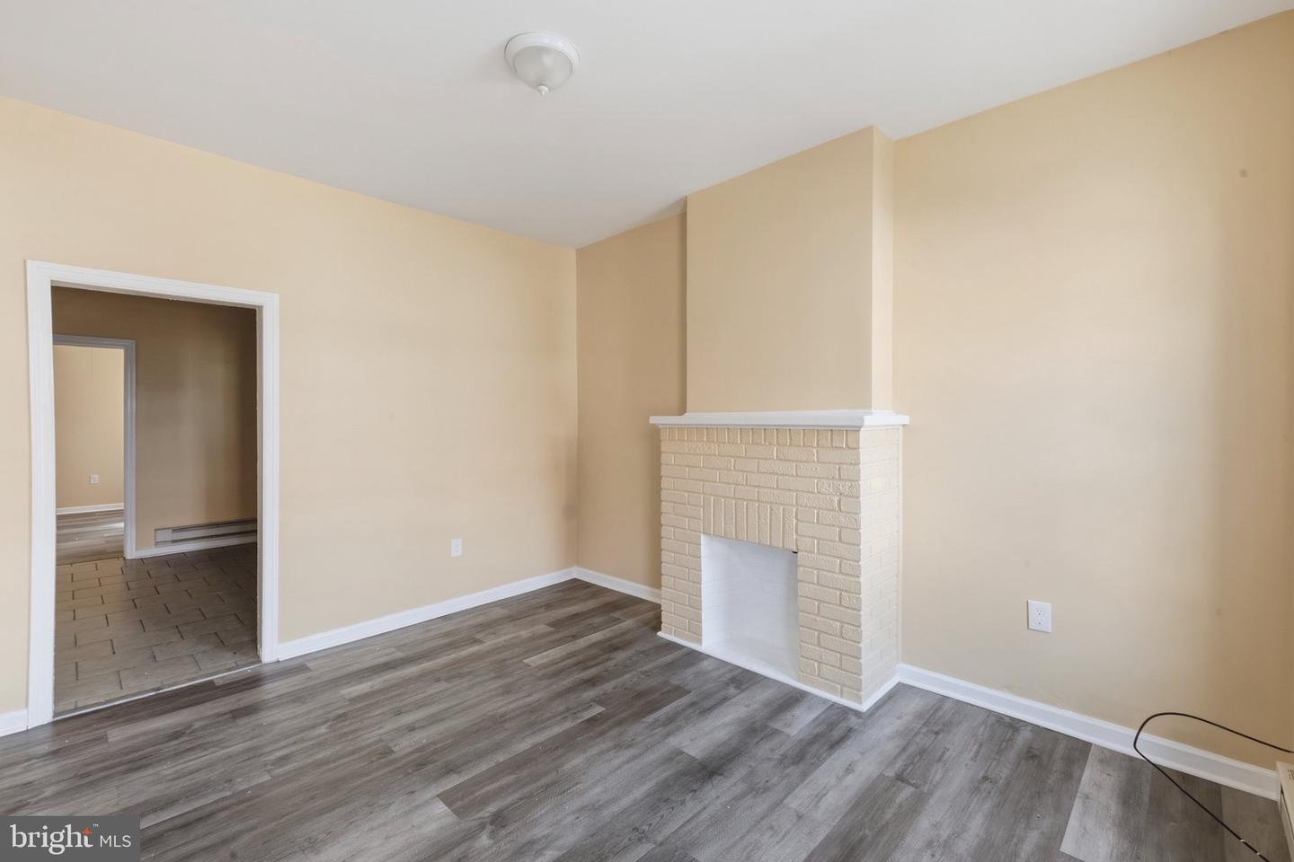 4123 Orchard St Property Photo 4