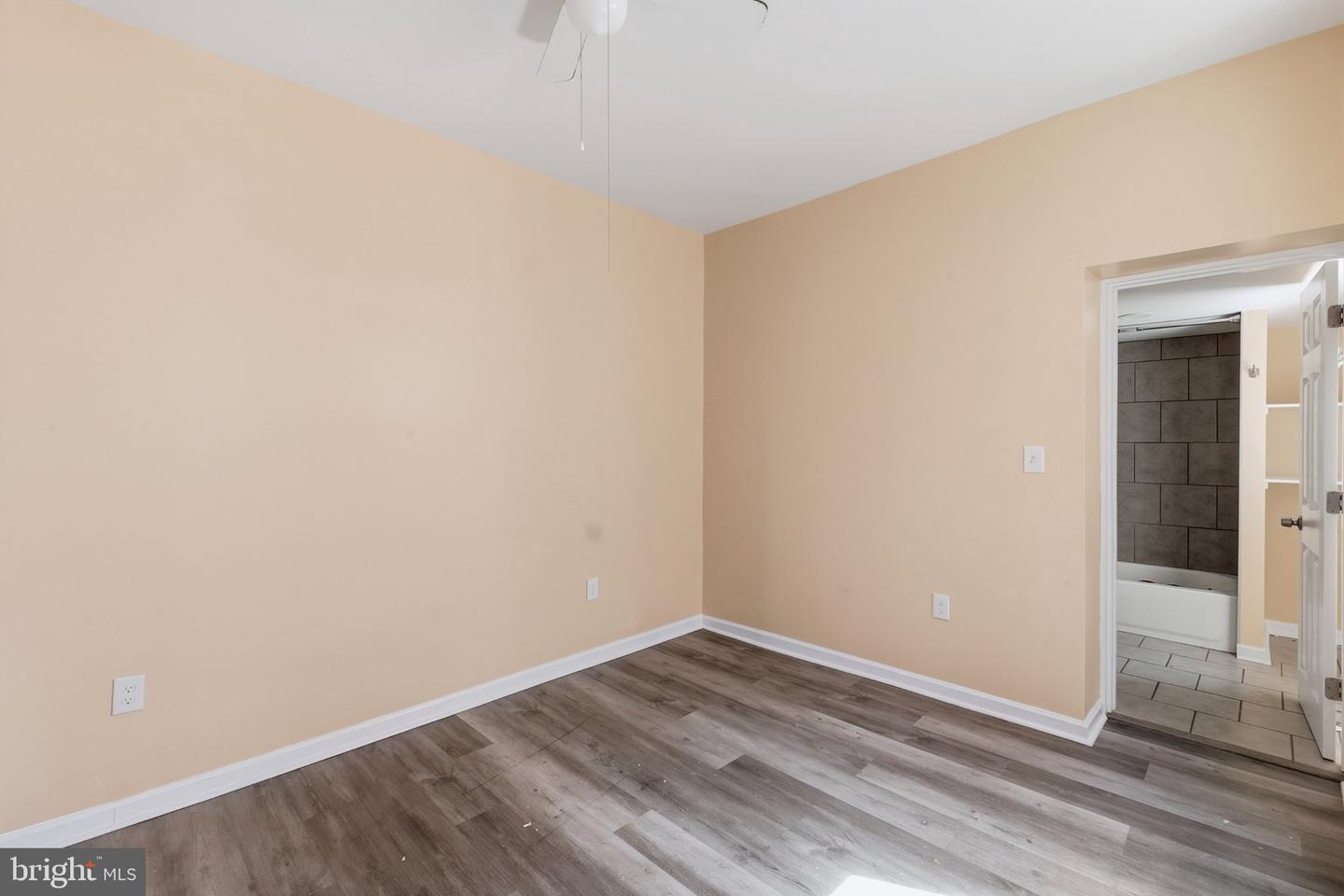 4123 Orchard St Property Photo 8