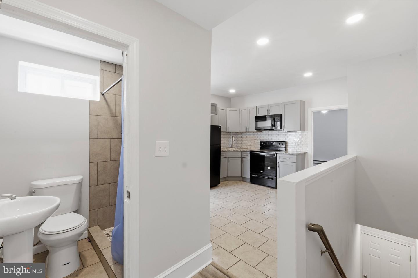 4123 Orchard St Property Photo 10