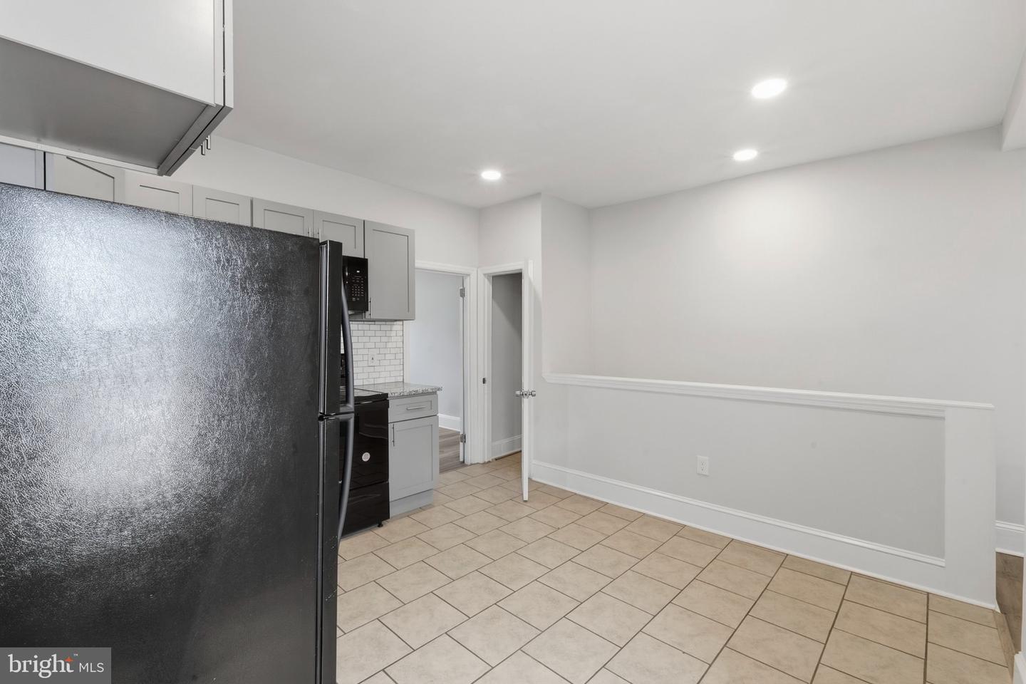 4123 Orchard St Property Photo 13
