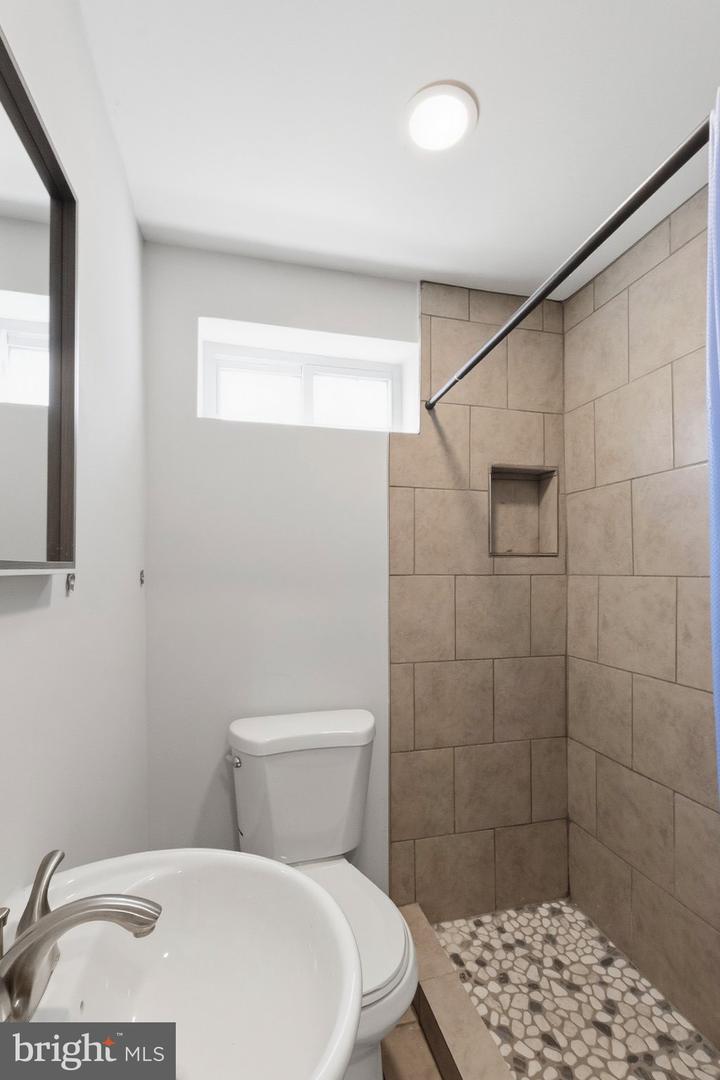 4123 Orchard St Property Photo 16
