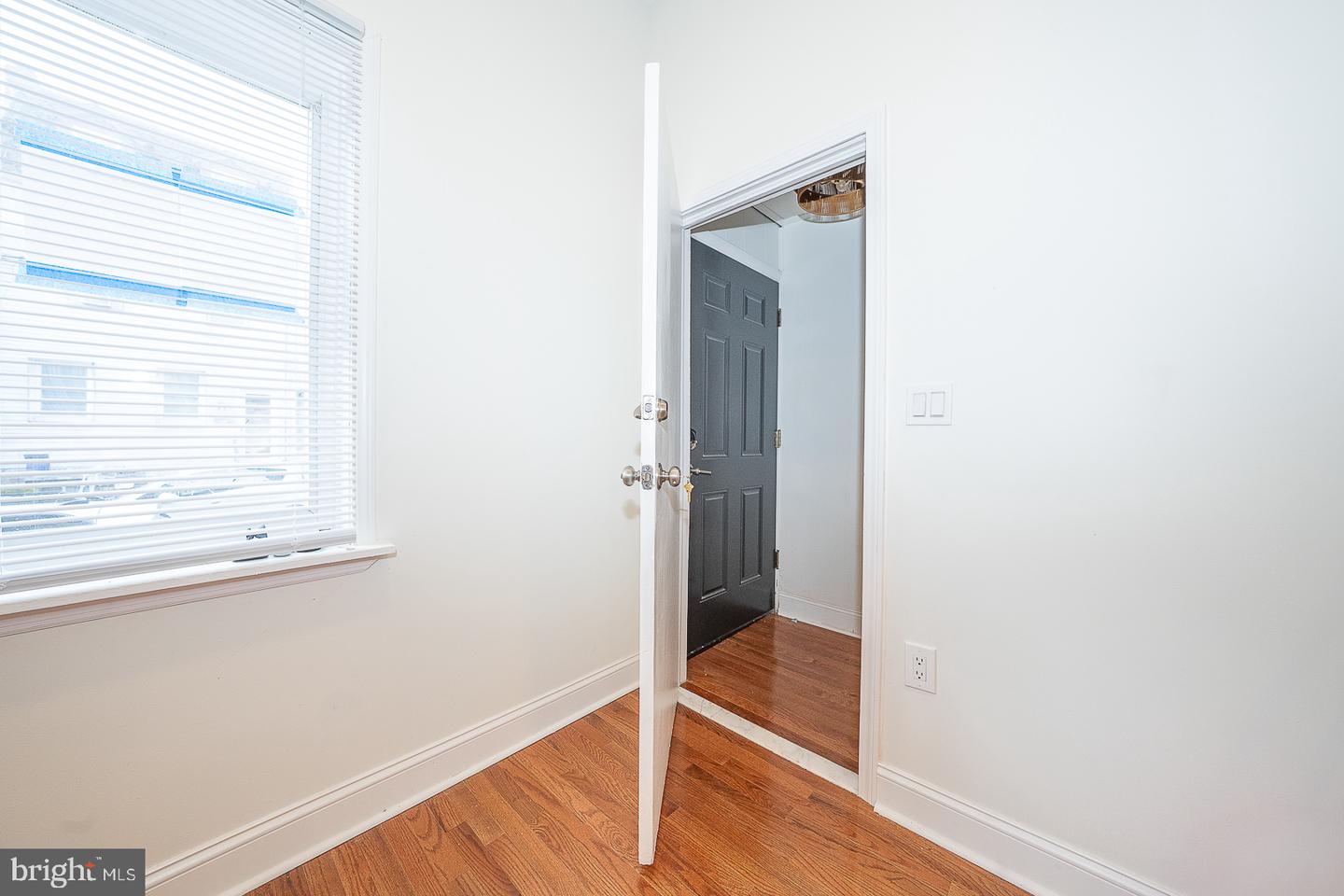168 KALOS ST Property Photo 1