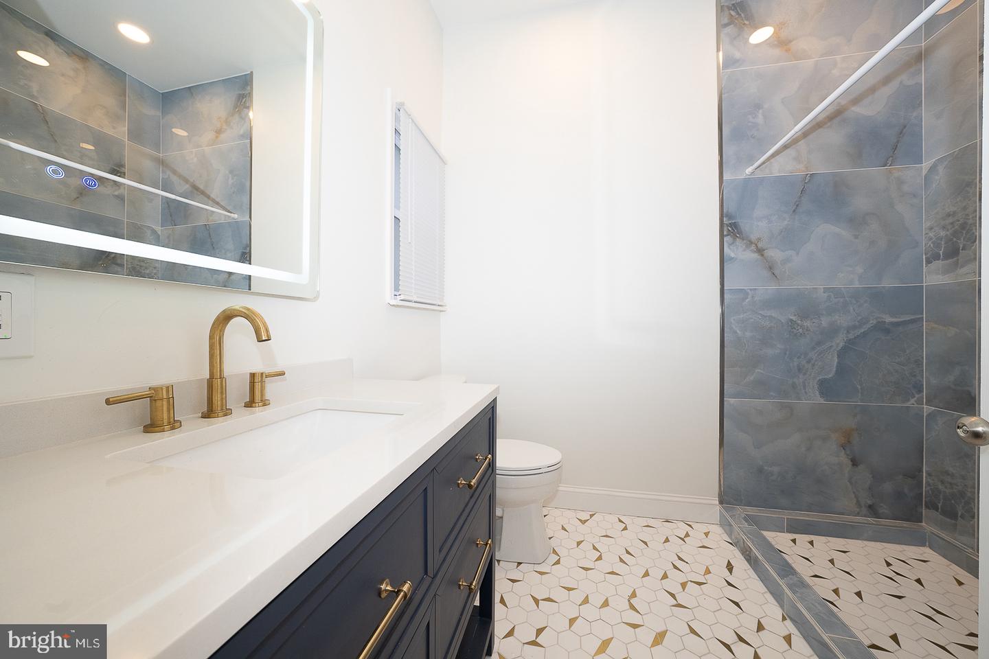 168 Kalos St Property Photo 4