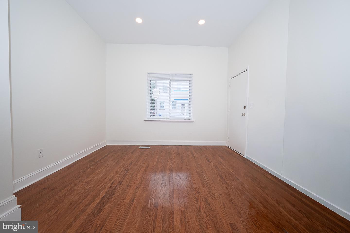 168 Kalos St Property Photo 5