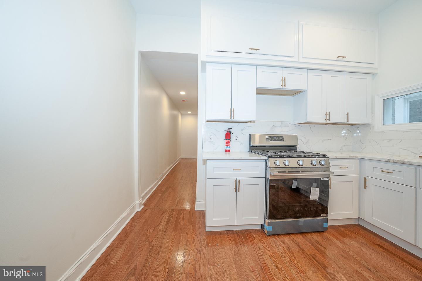 168 Kalos St Property Photo 11