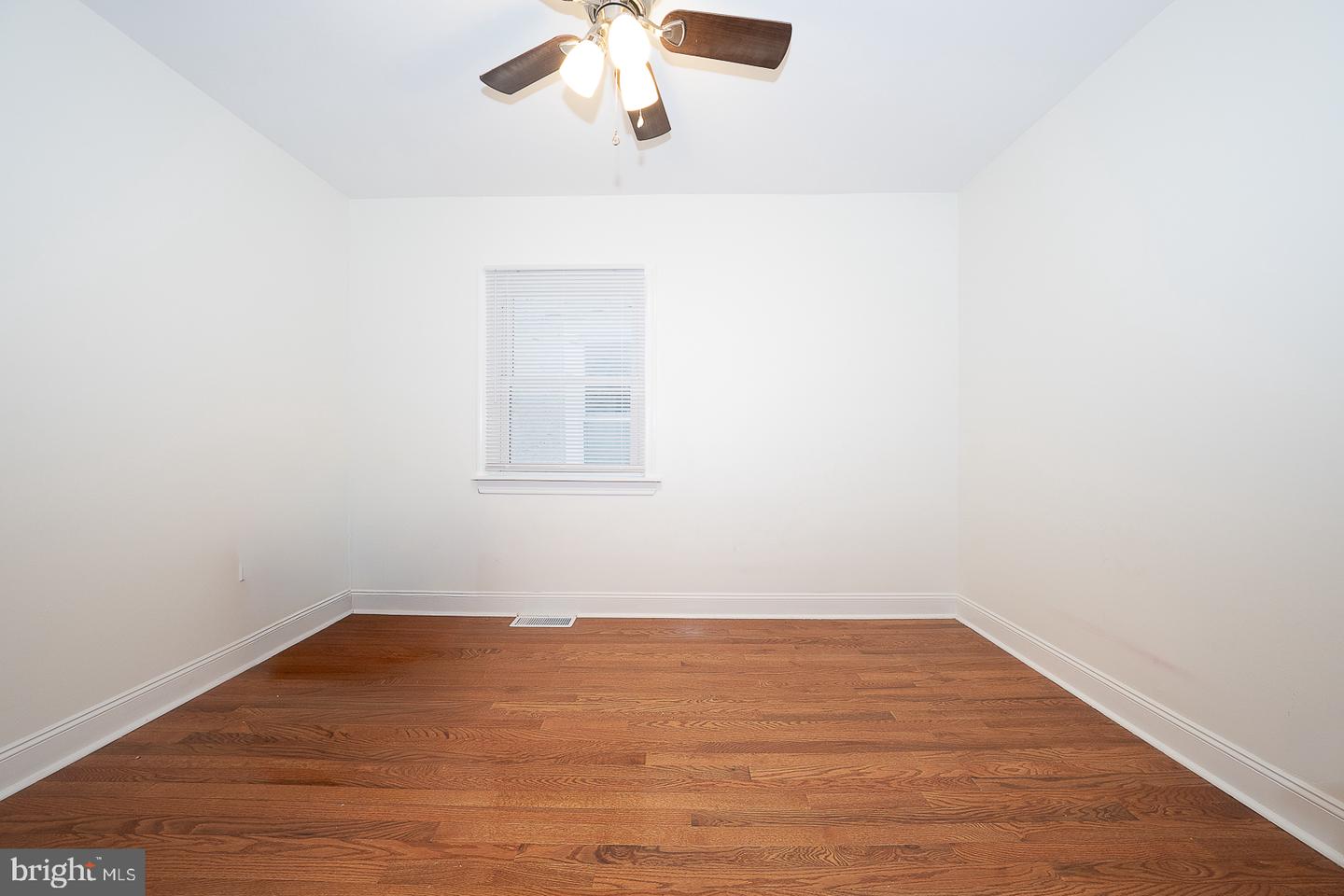 168 Kalos St Property Photo 13