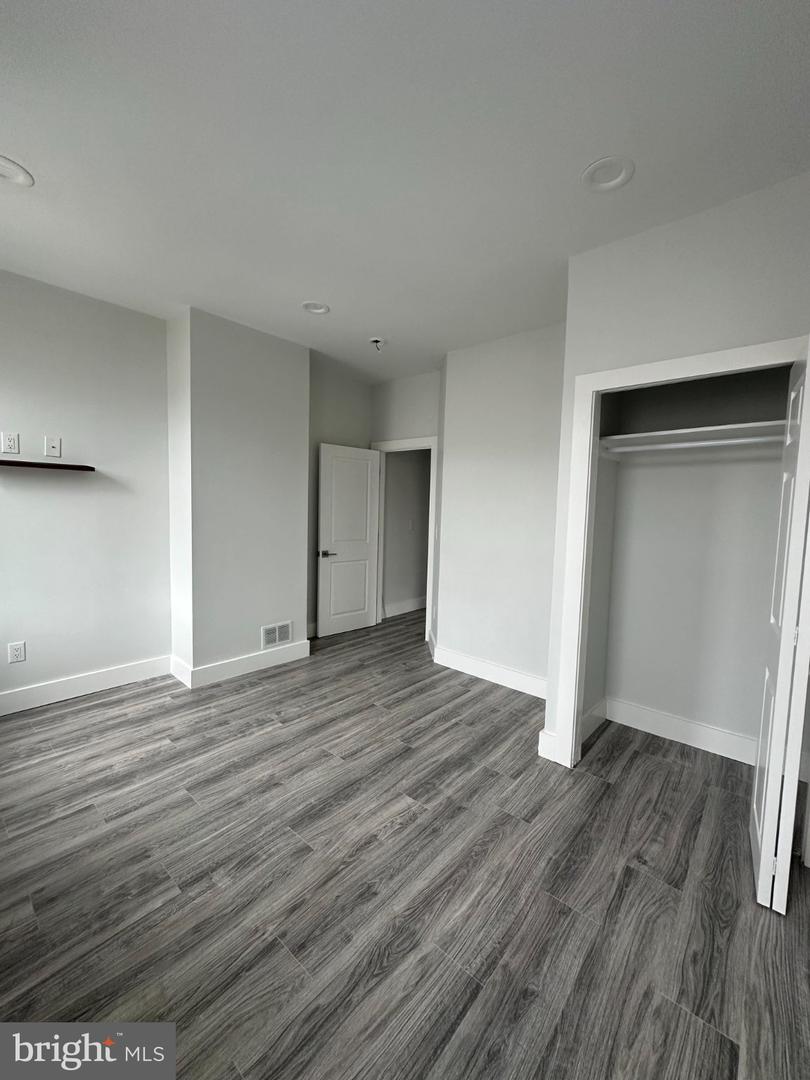 714 W RITNER ST #2 Property Photo 1
