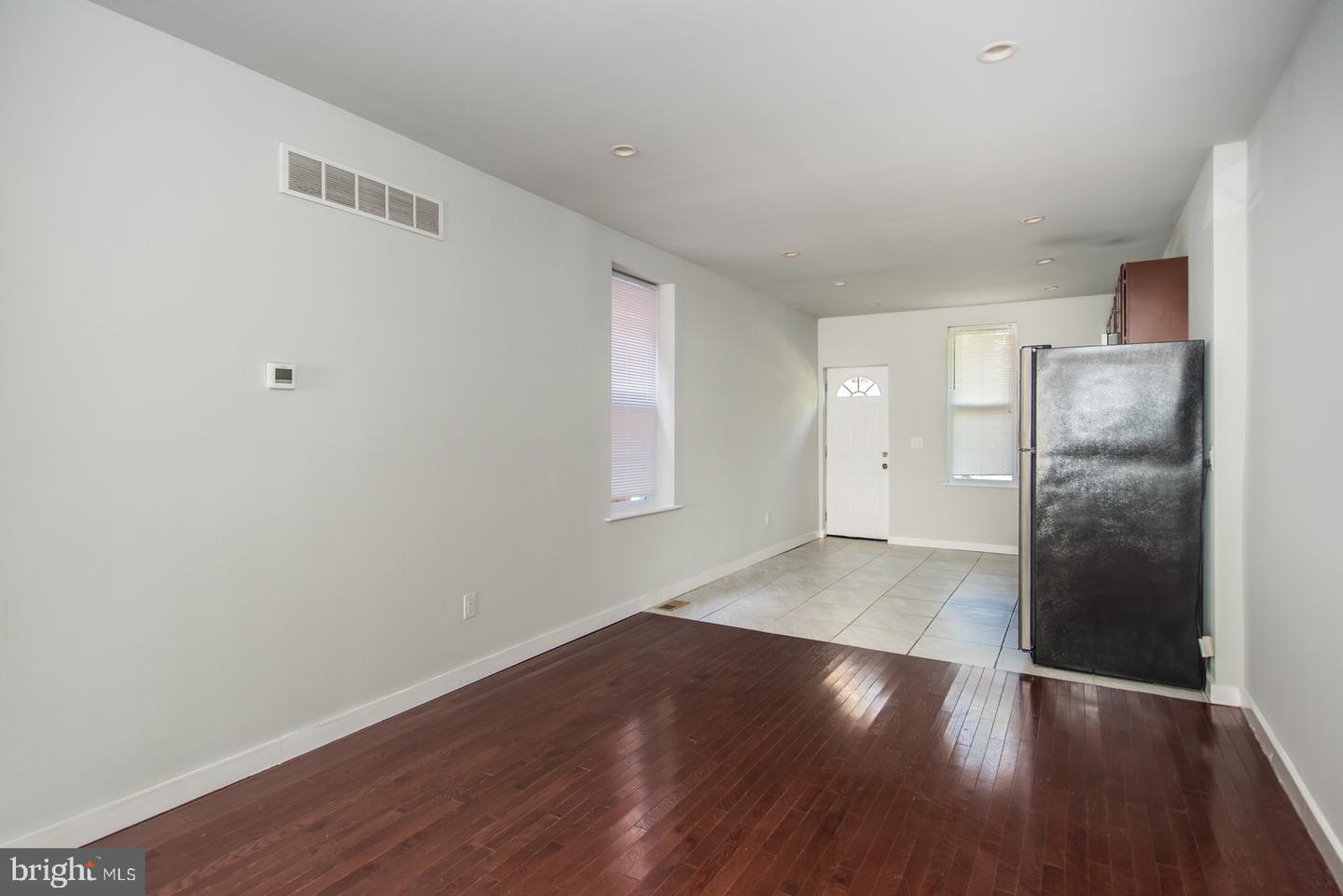 742 S 53rd St Property Photo 16
