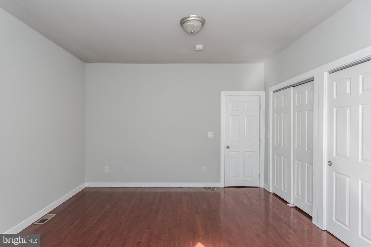 742 S 53rd St Property Photo 30