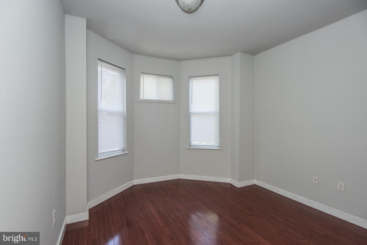 742 S 53rd St Property Photo 49