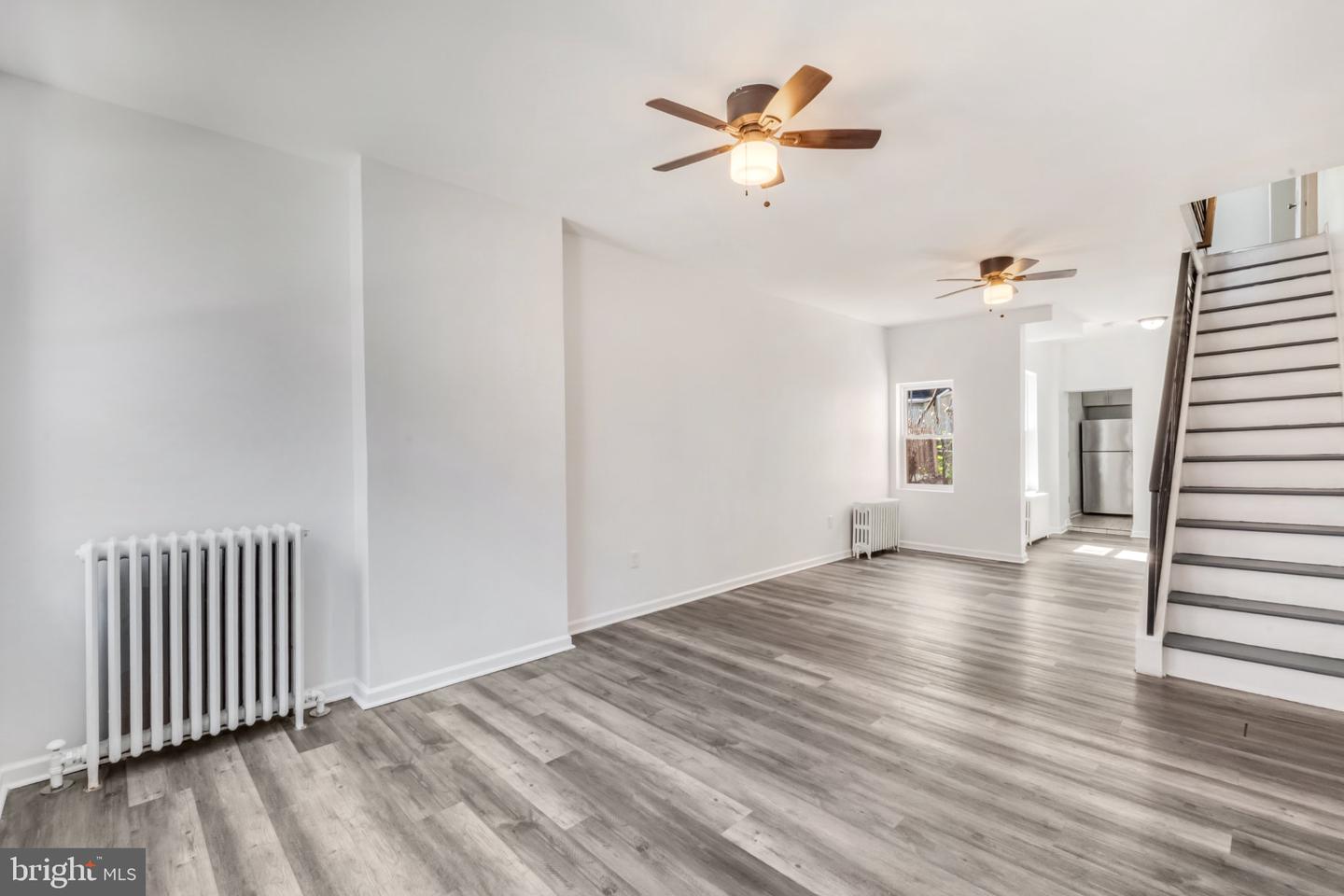 2066 E STELLA ST Property Photo 1