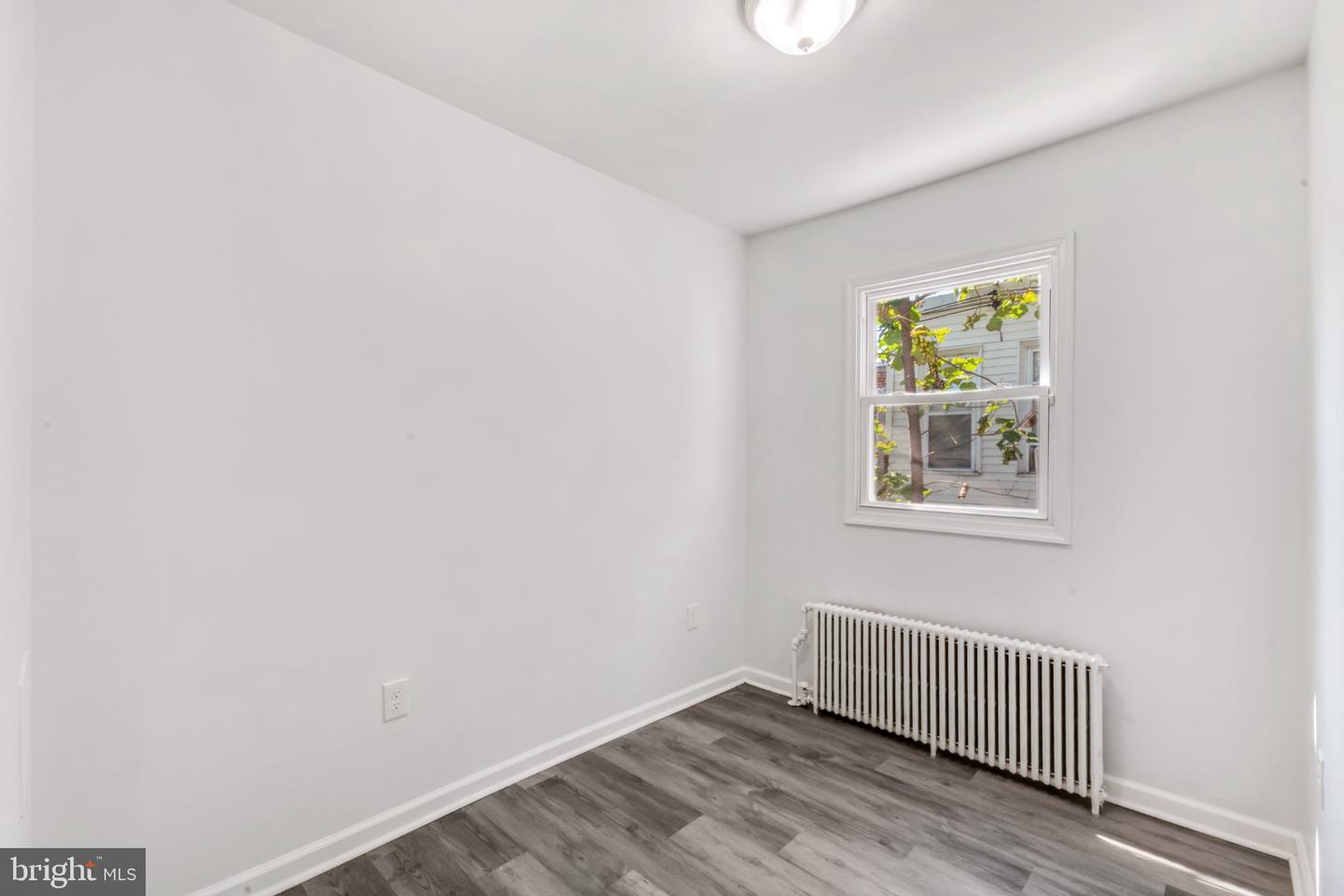 2066 E Stella St Property Photo 14
