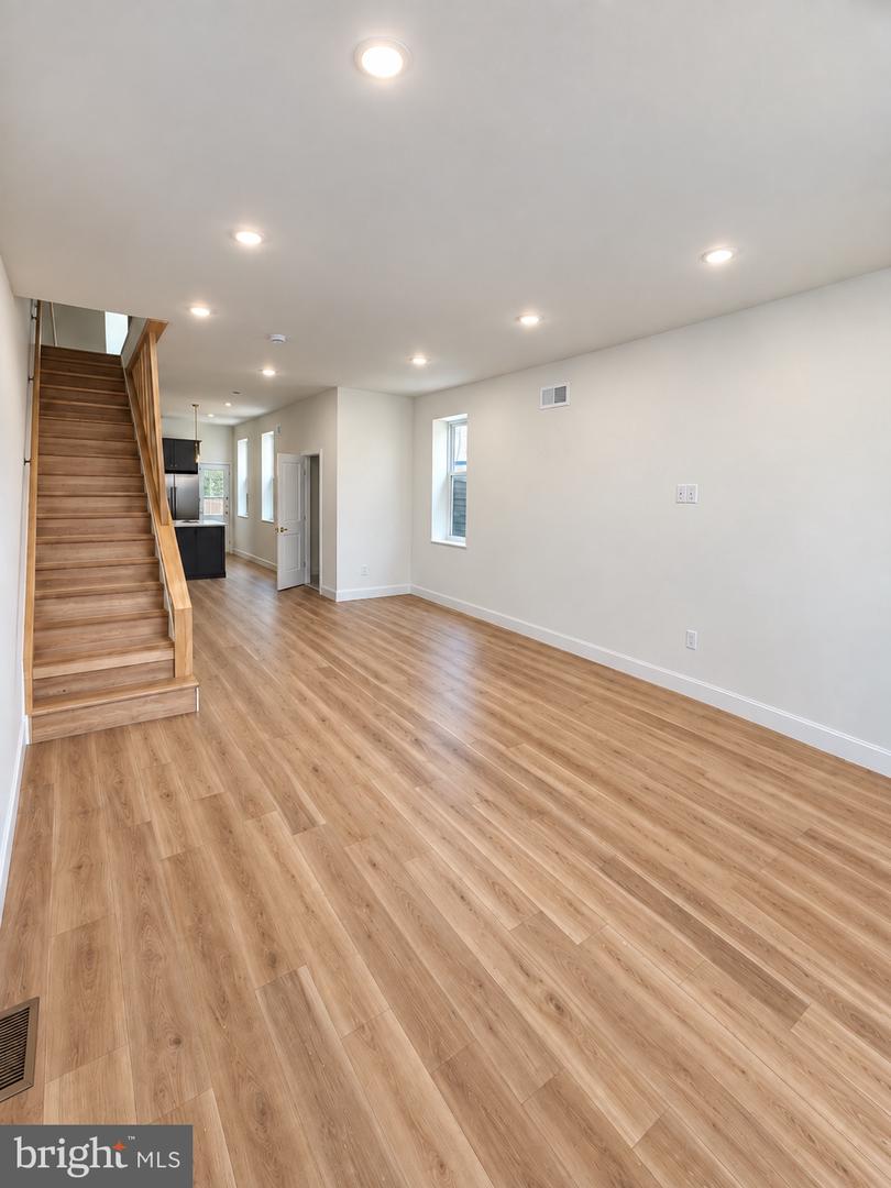 4547 Greene St Property Photo 18