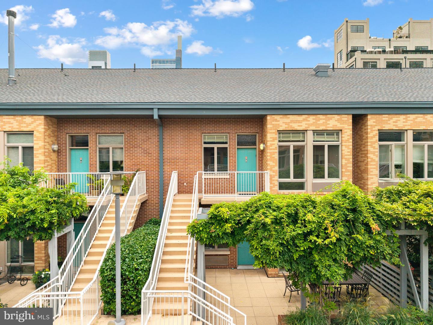 1900 Hamilton St #d12 Property Photo 1