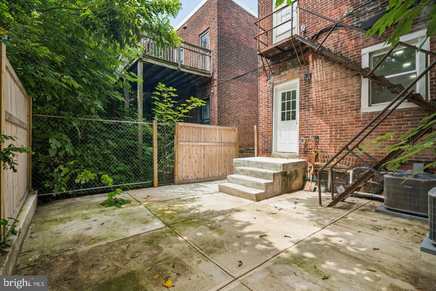 4824 Sansom St #1 Property Photo 10