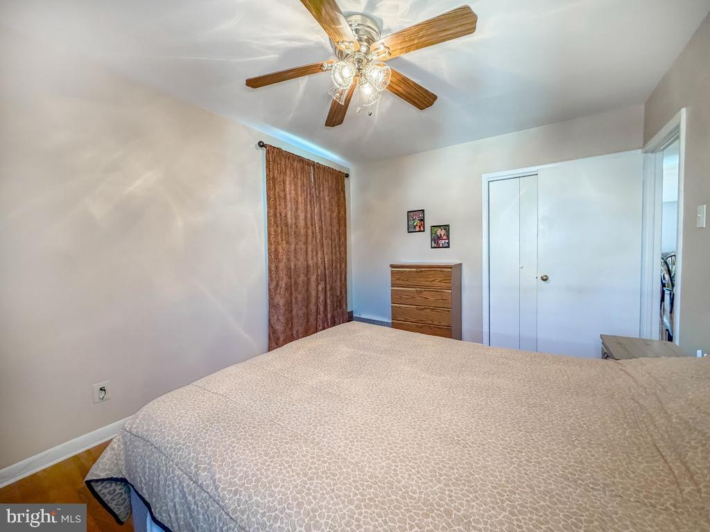 7842 Brier St Property Photo 16