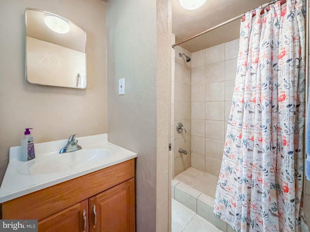 7842 Brier St Property Photo 26