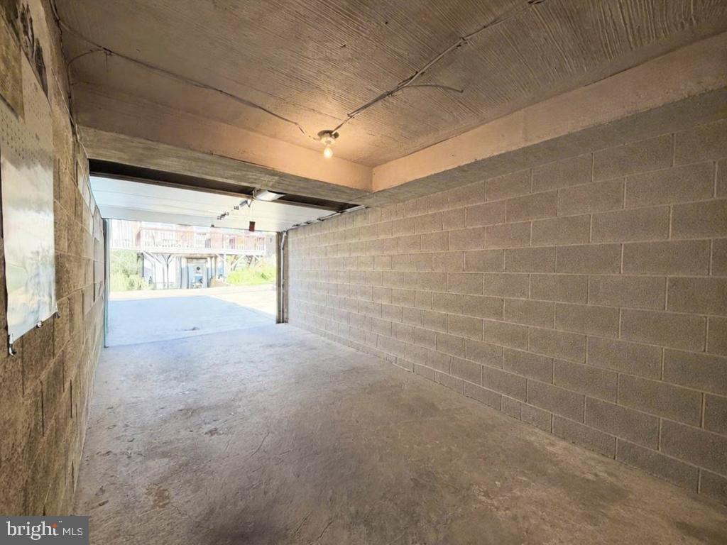 7842 Brier St Property Photo 29