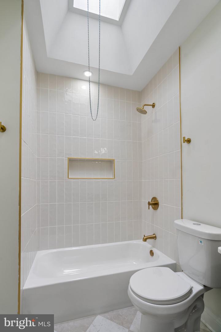 1736 S 24th St Property Photo 18