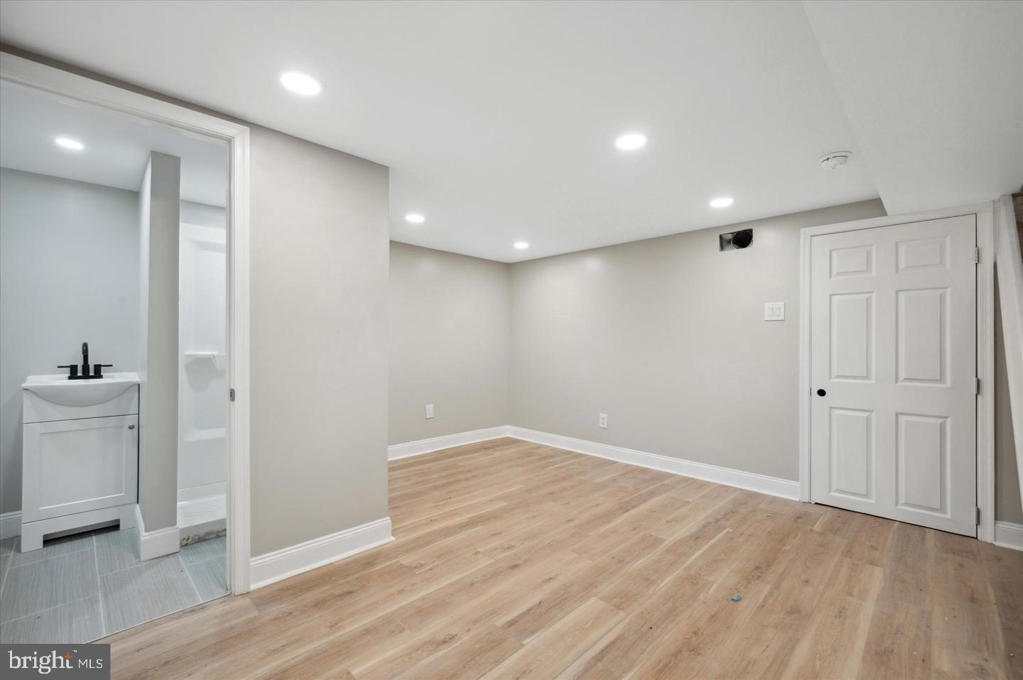 7322 Brentwood Property Photo 2