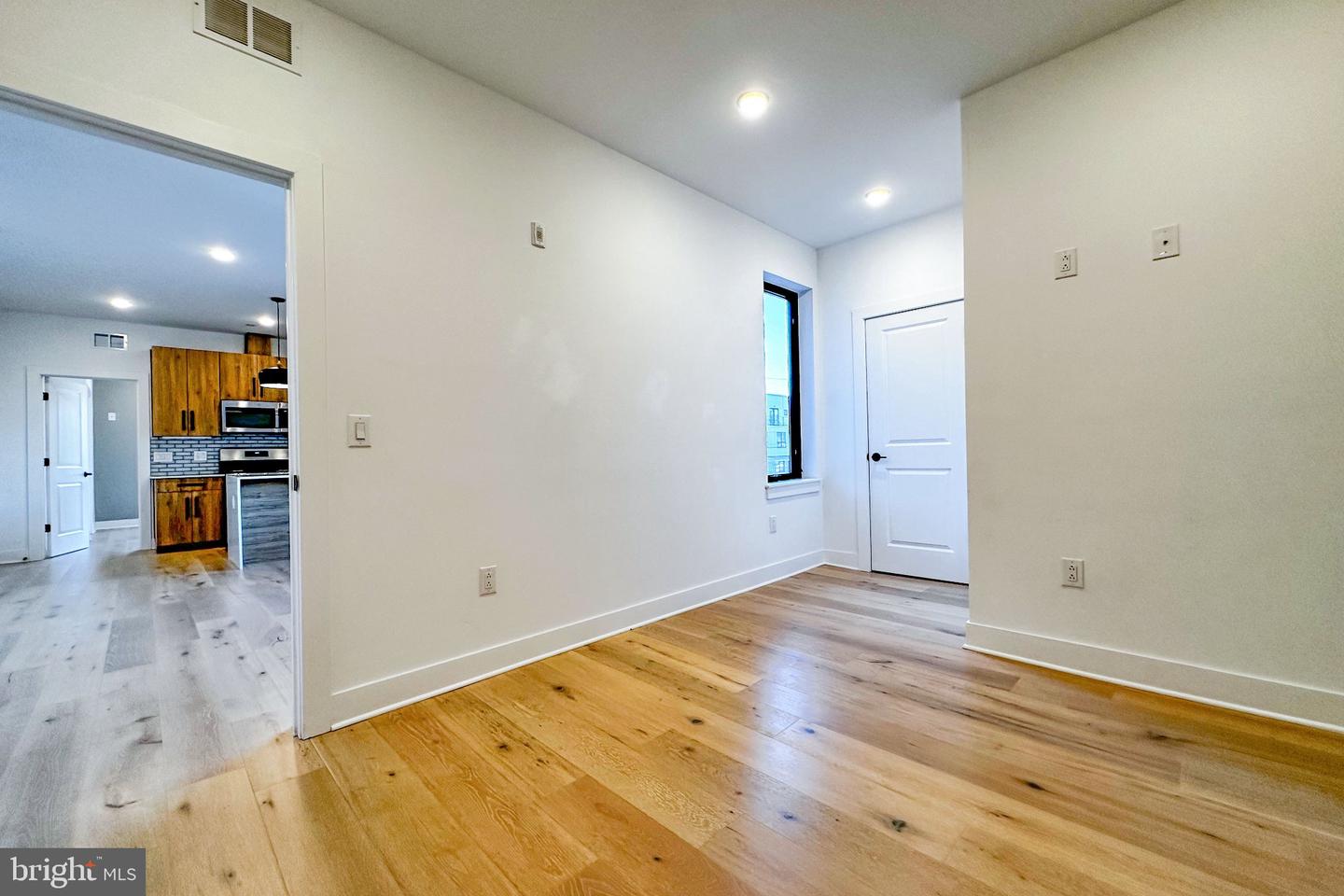 1316 N Front St #2b Property Photo 12