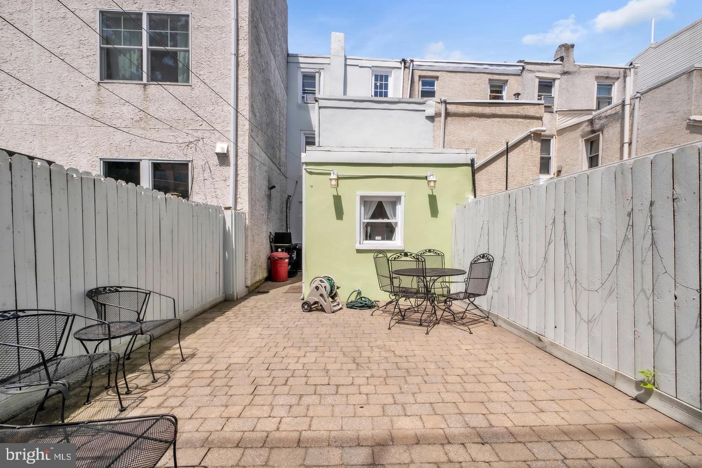 719 N Uber St Property Photo 20