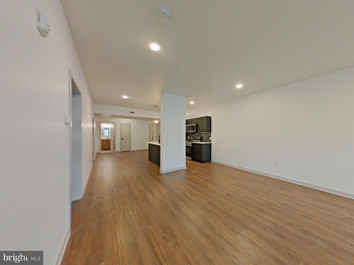 6237 Germantown Ave #215 Property Photo 4