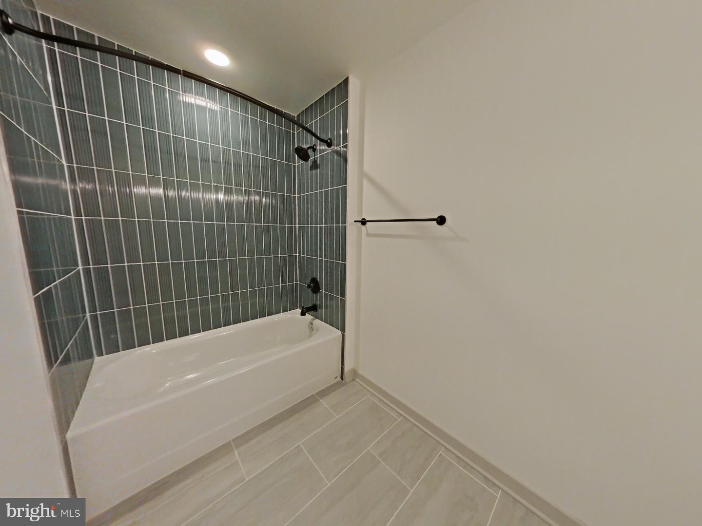 6237 Germantown Ave #215 Property Photo 10