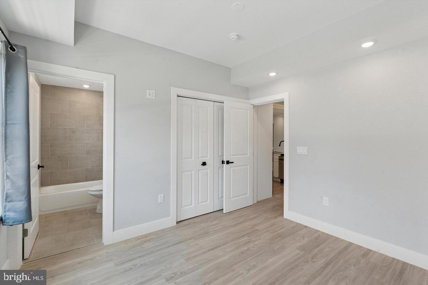 2401 N 2nd St #l1 Property Photo 5