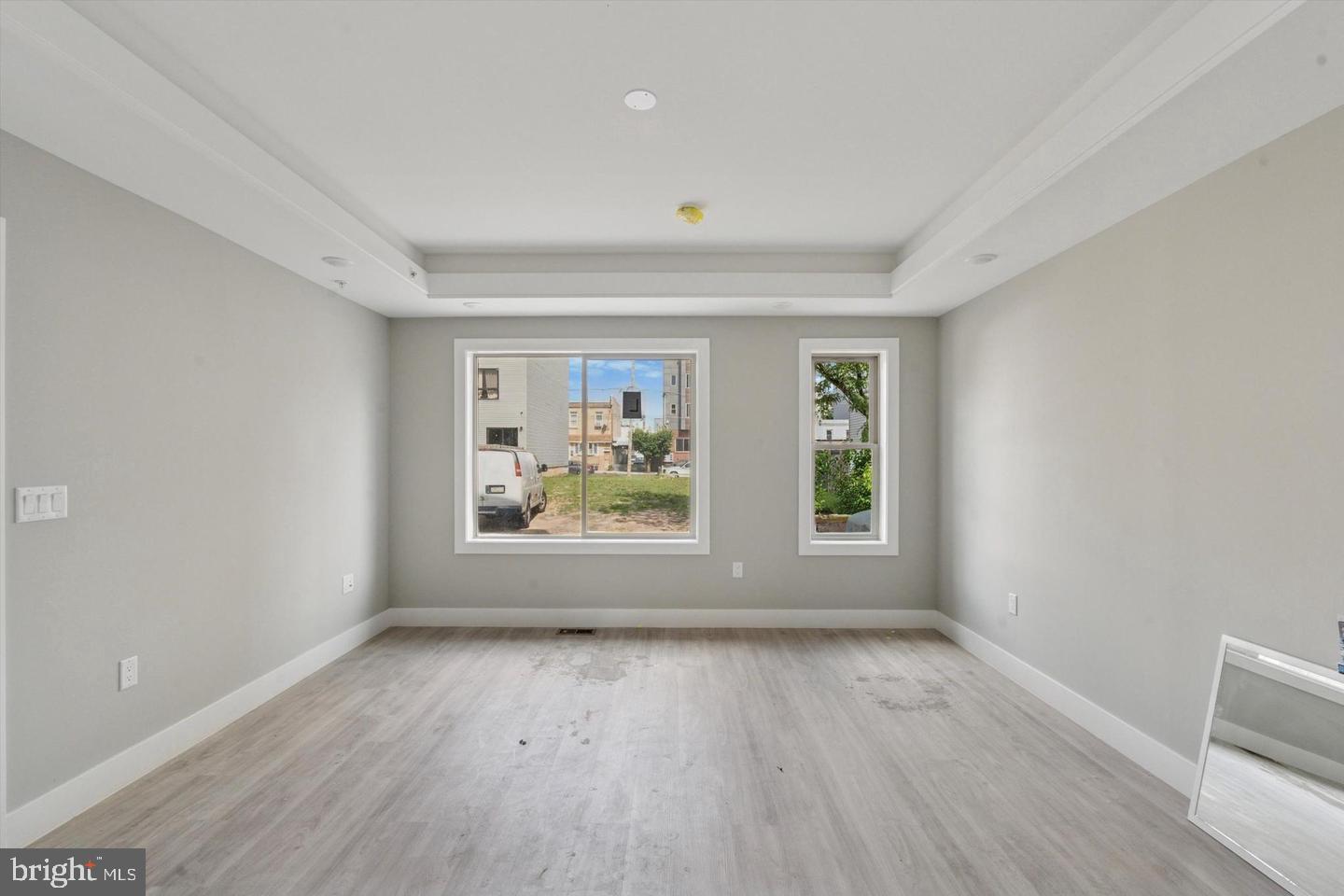 2401 N 2nd St #j1 Property Photo 2