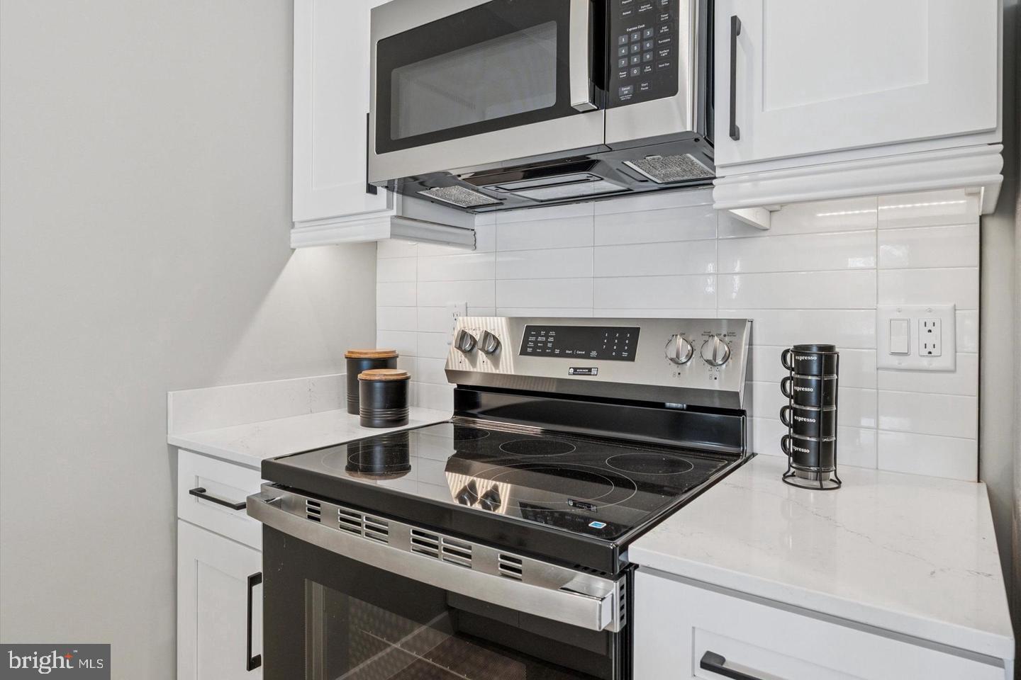 2401 N 2nd St #k2 Property Photo 5