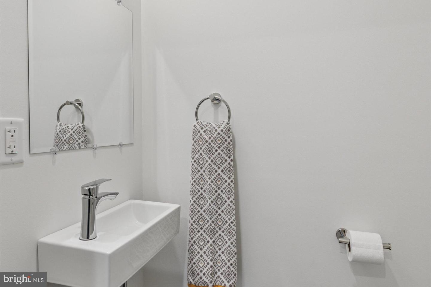 2401 N 2nd St #k2 Property Photo 19
