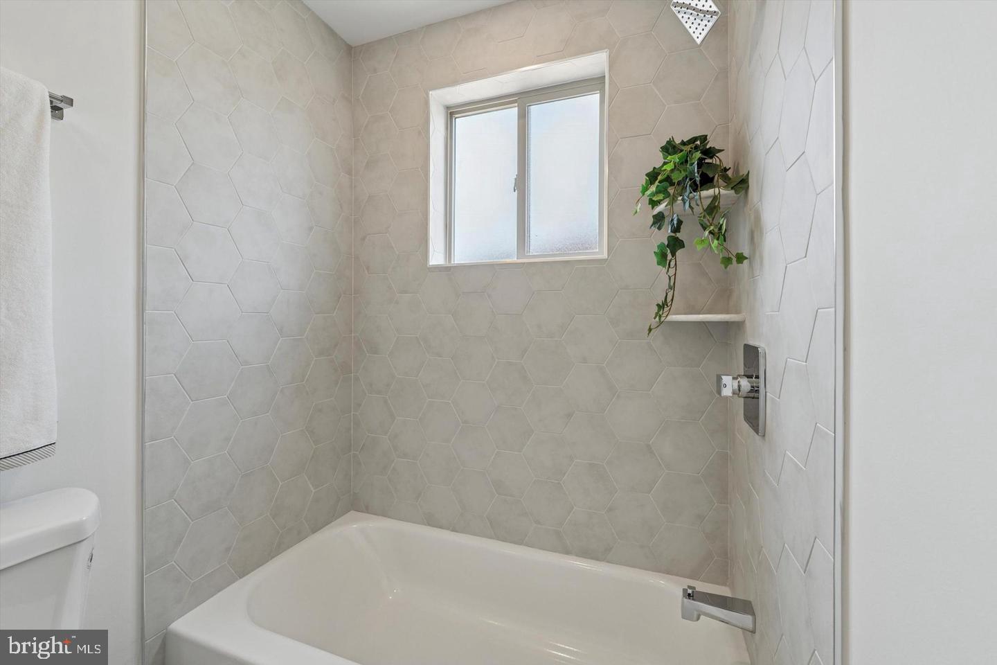 2401 N 2nd St #k2 Property Photo 20