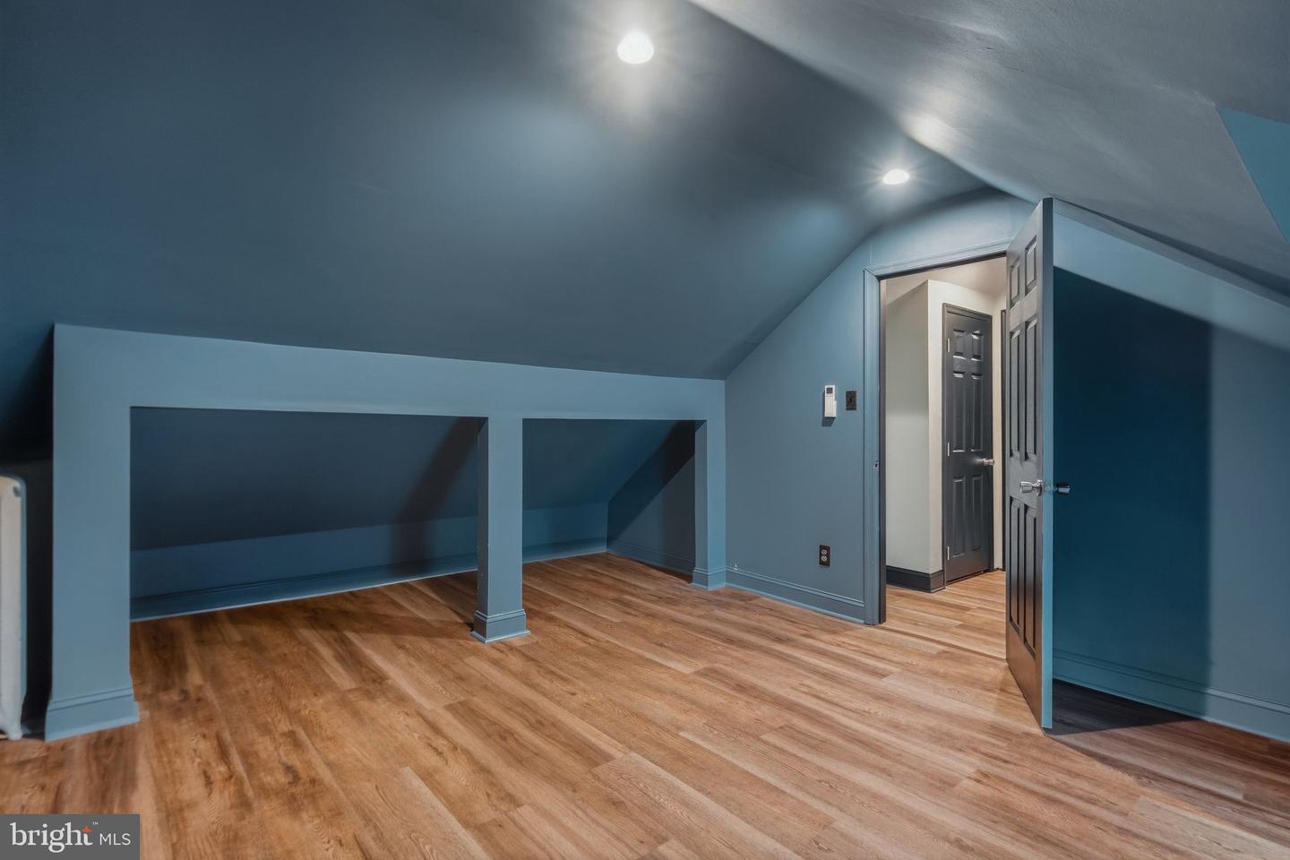 6822 Lawnton St Property Photo 32