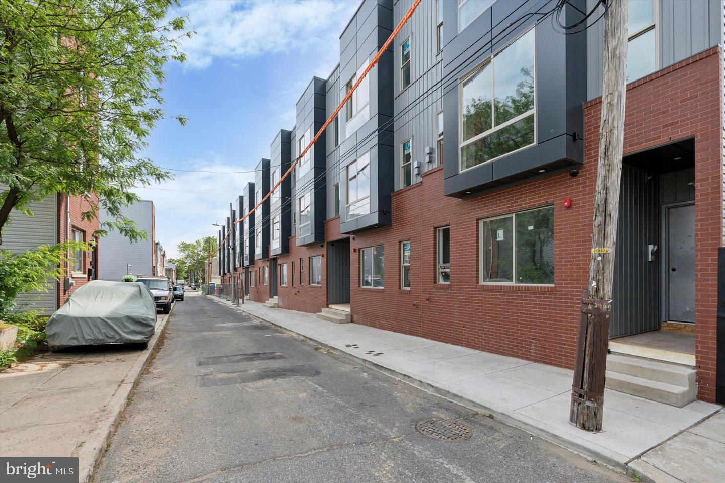 2401 N 2ND ST #C2 Property Photo 1
