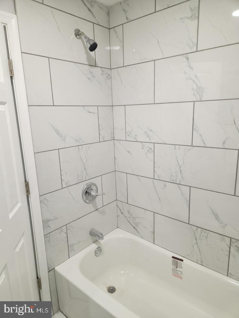 220 N 56th St Property Photo 19