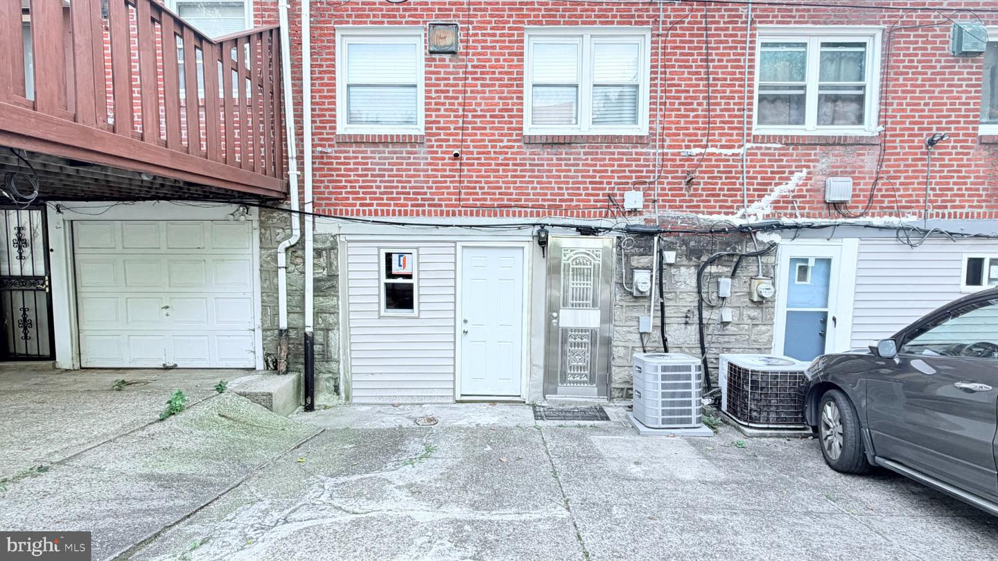 205 Devereaux Ave Property Photo 17