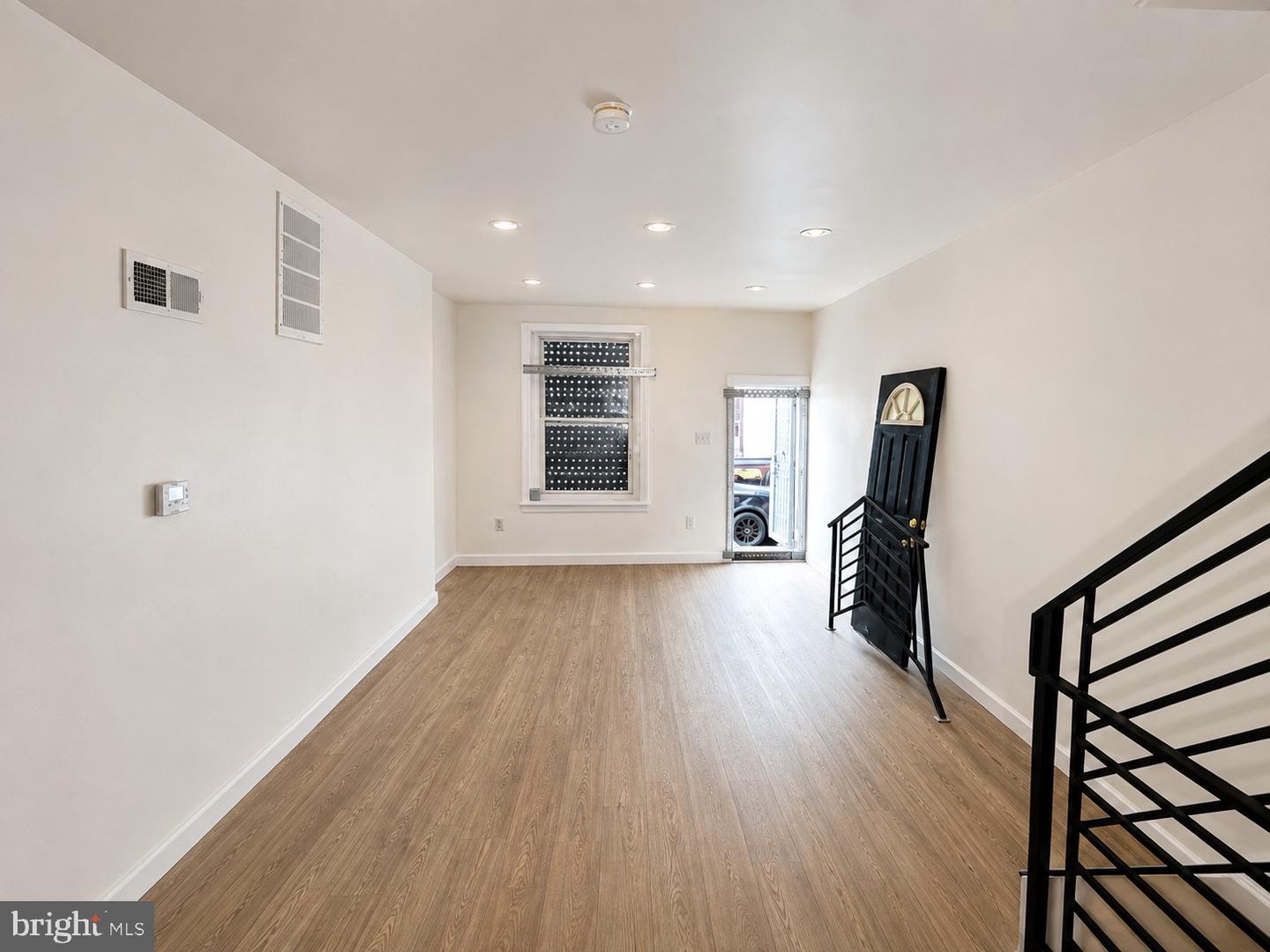 1748 N Bambrey St Property Photo 3
